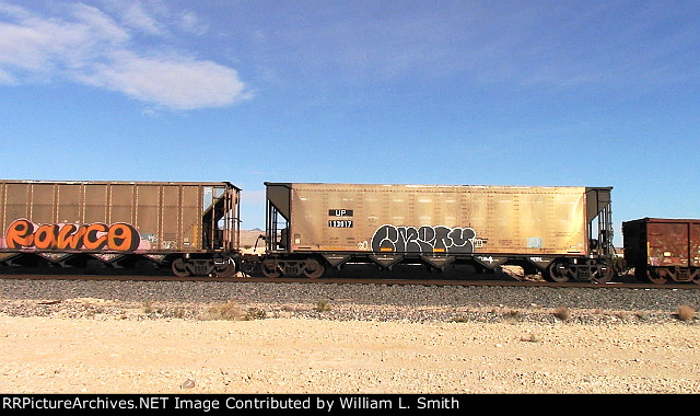 EB Manifest Frt at Erie NV -22